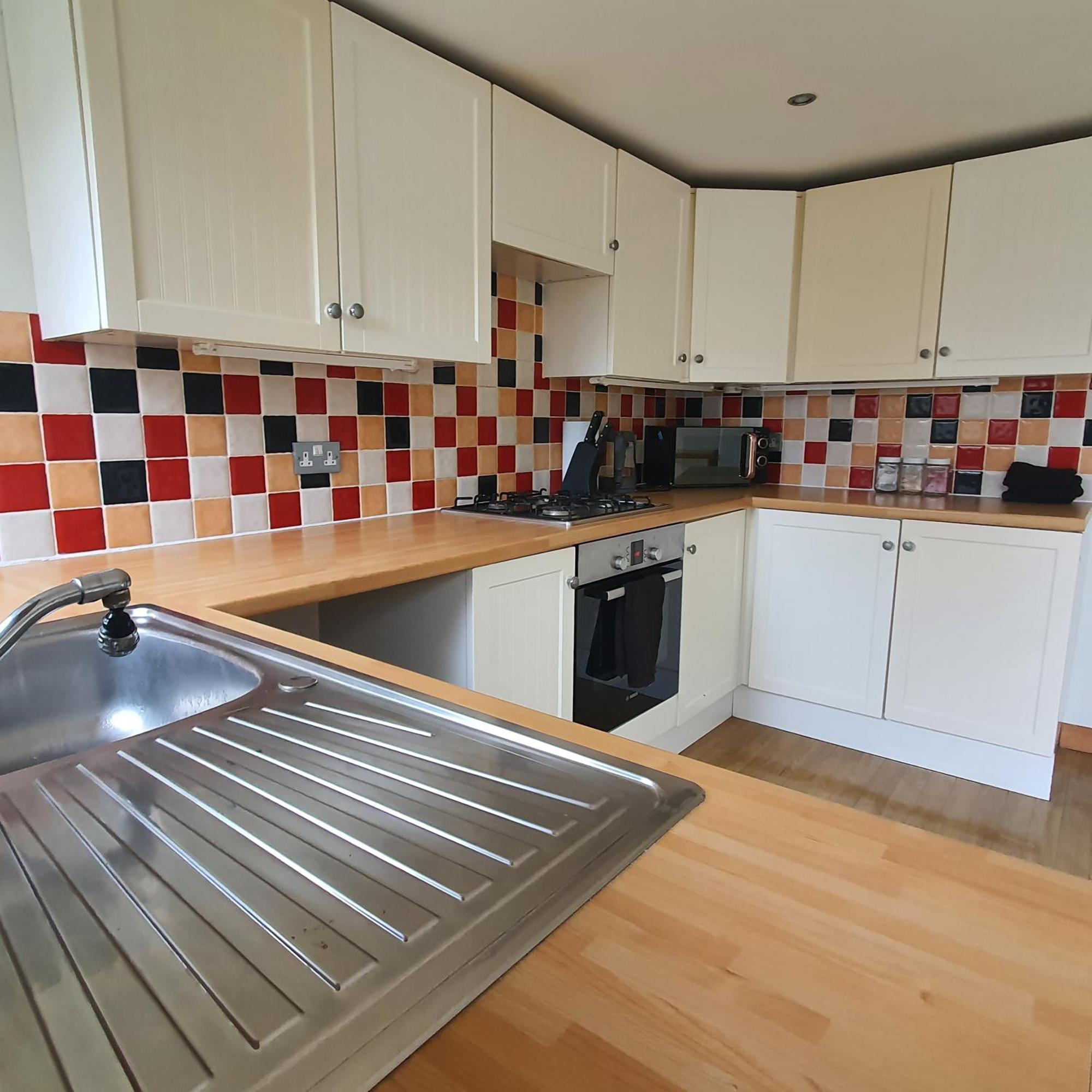 Beautiful And Cozy 2 Bedroom Apartment บิลเลอร์ริคีย์ ภายนอก รูปภาพ
