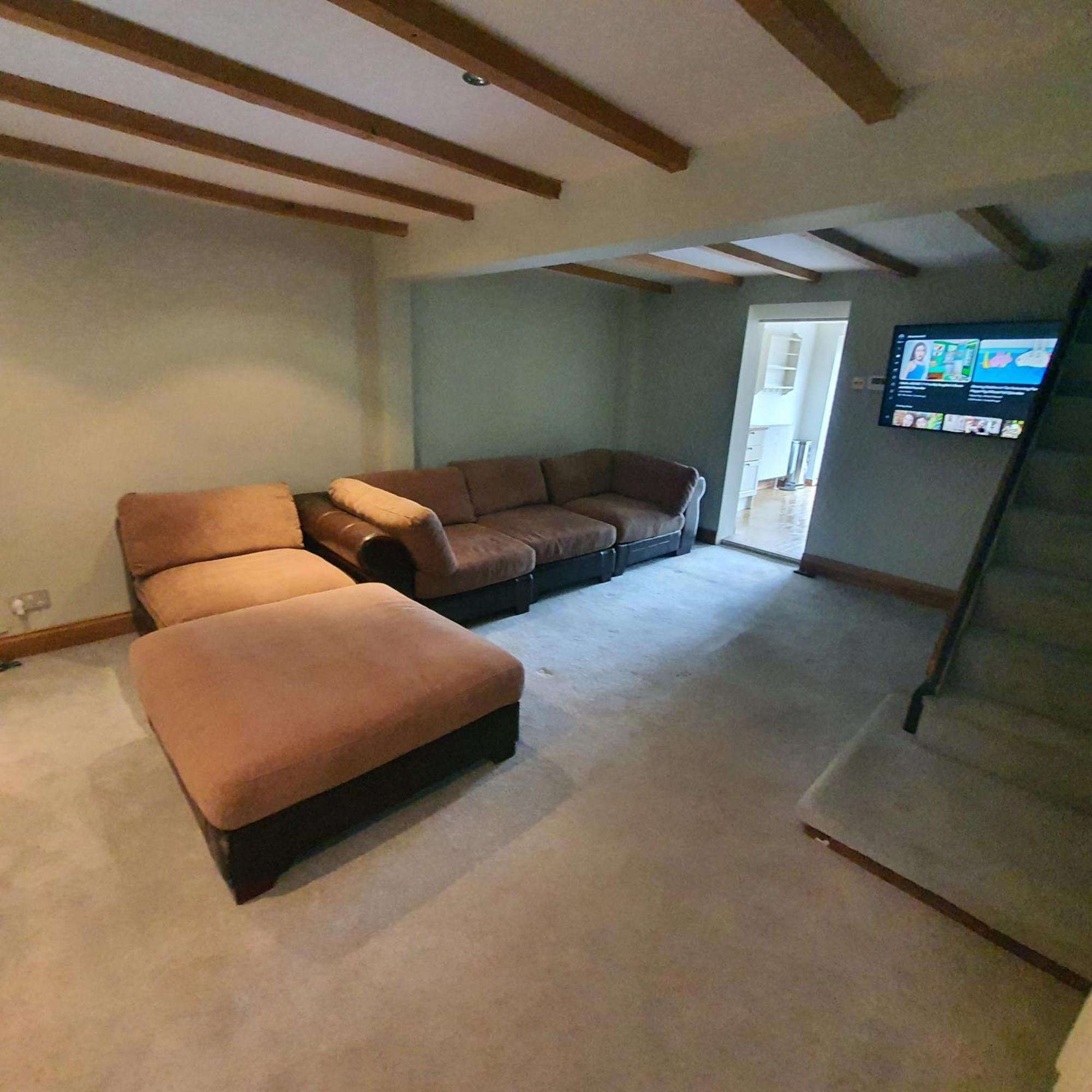 Beautiful And Cozy 2 Bedroom Apartment บิลเลอร์ริคีย์ ภายนอก รูปภาพ
