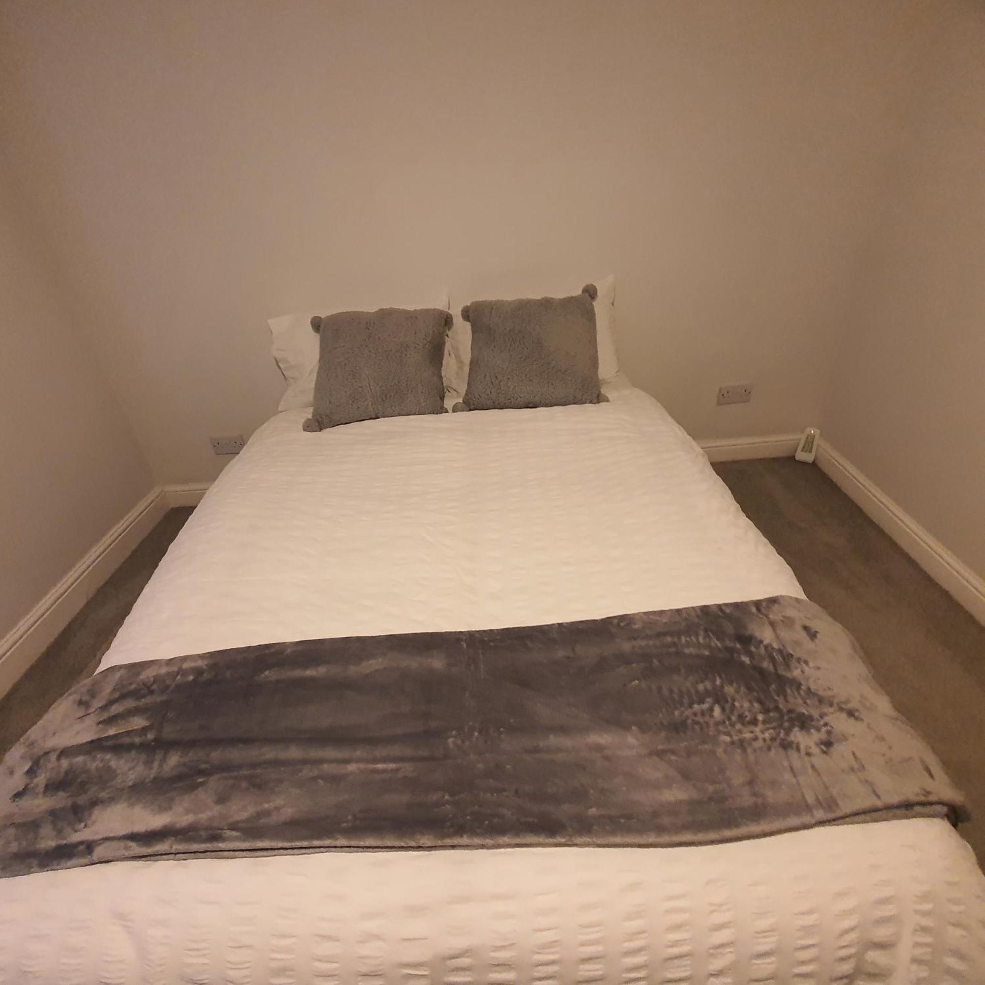 Beautiful And Cozy 2 Bedroom Apartment บิลเลอร์ริคีย์ ภายนอก รูปภาพ